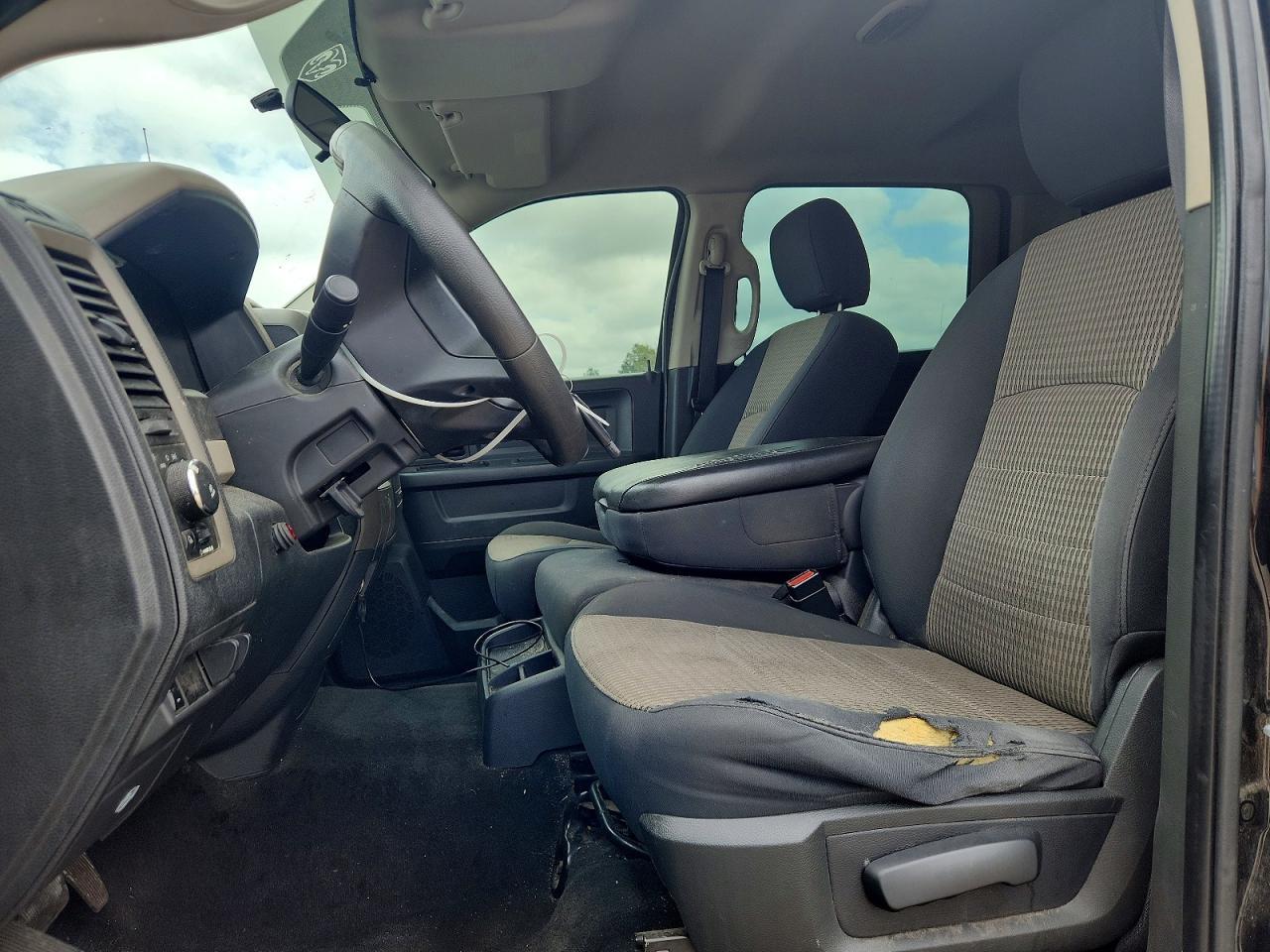 2012 Dodge Ram 1500 St - Фото 7