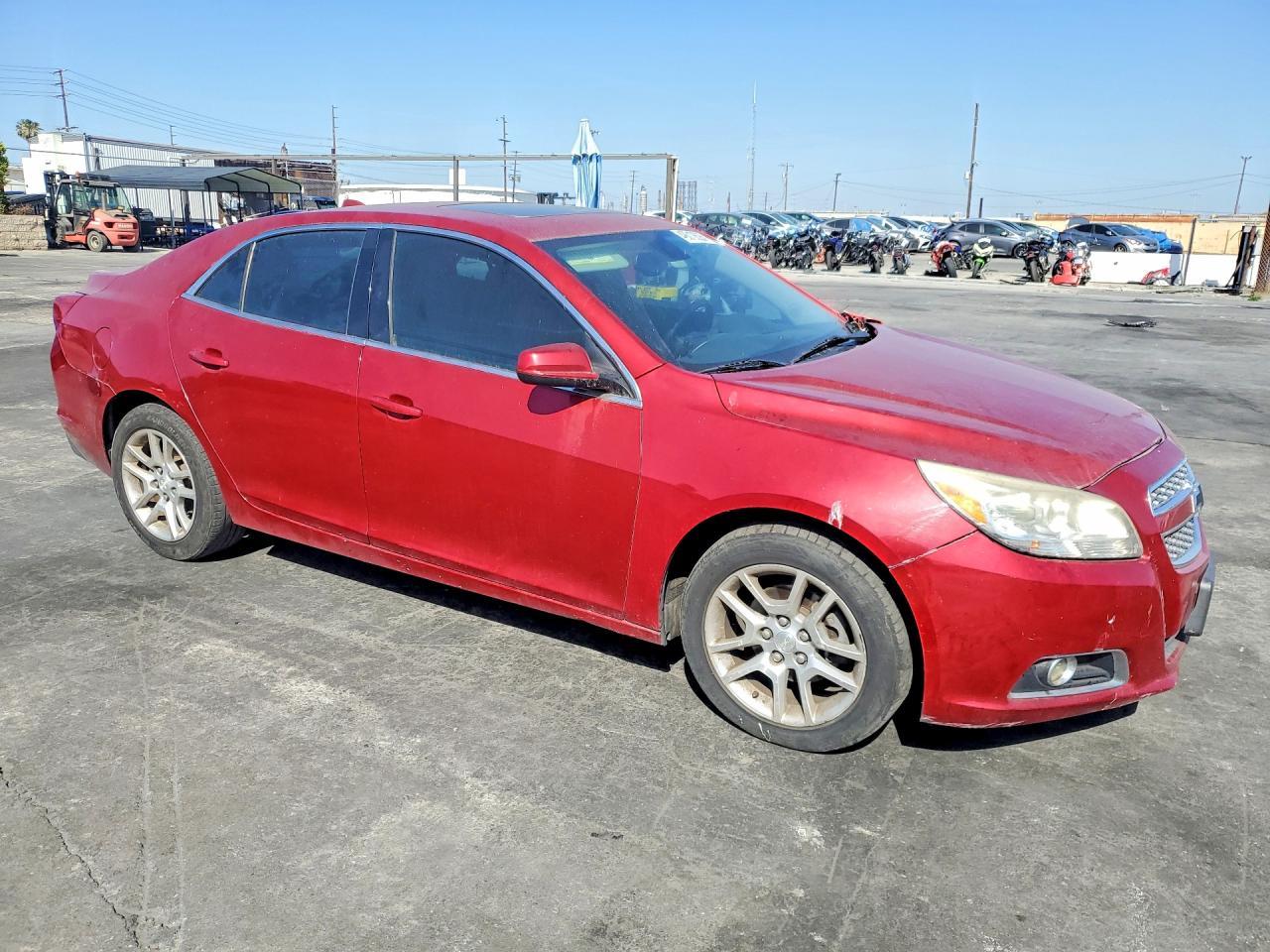 2013 Chevrolet Malibu 2Lt - Image 4