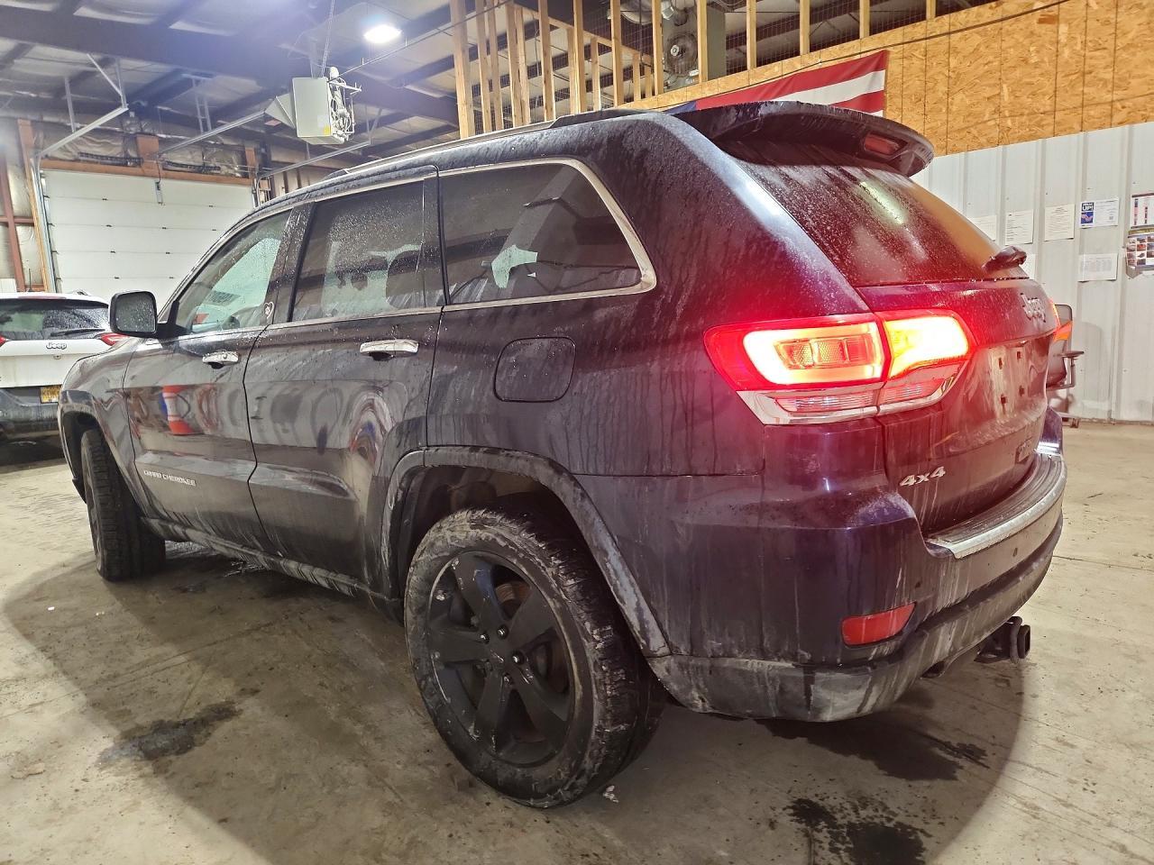 2014 Jeep Grand Cherokee Limited - Image 2