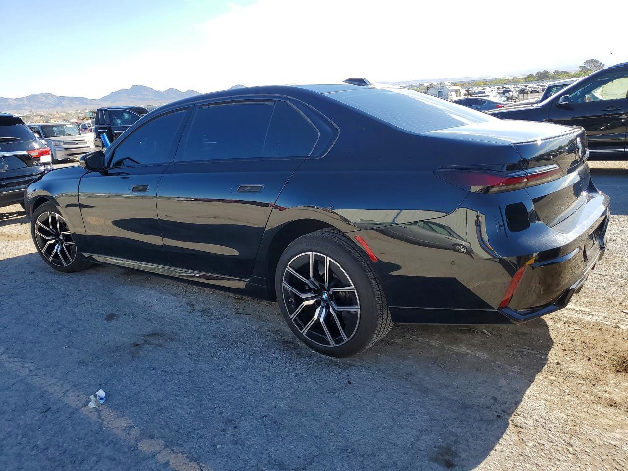 2024 BMW 740 I - Фото 2