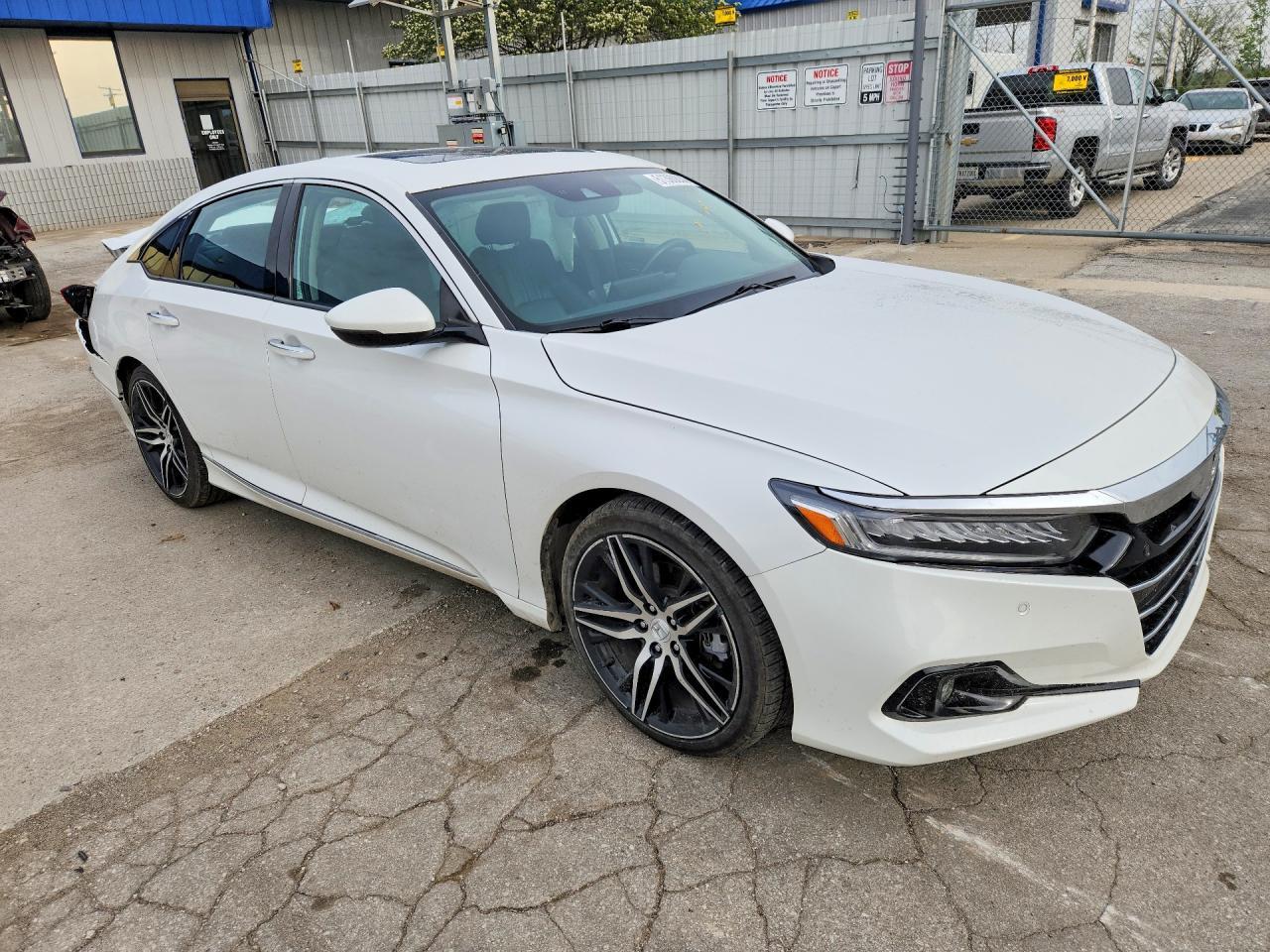 2021 Honda Accord Touring - Фото 4