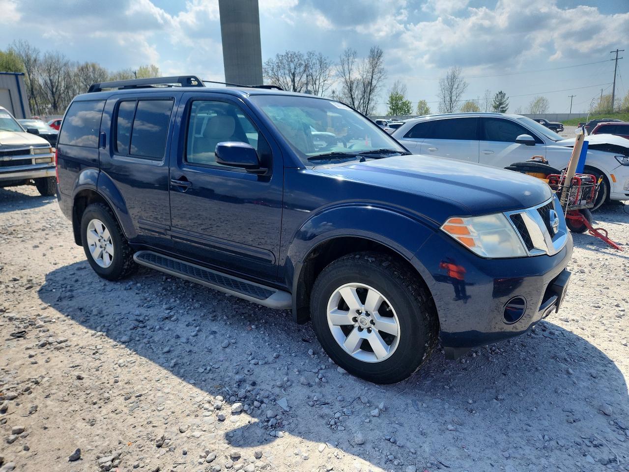 2012 Nissan Pathfinder S - Фото 4