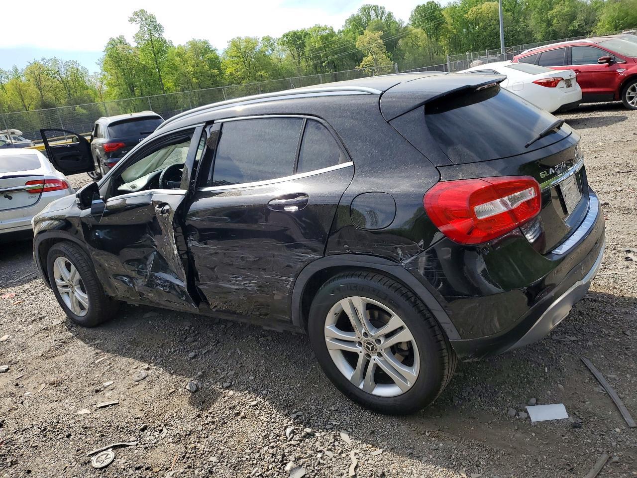 2018 Mercedes-Benz Gla 250 - Image 2