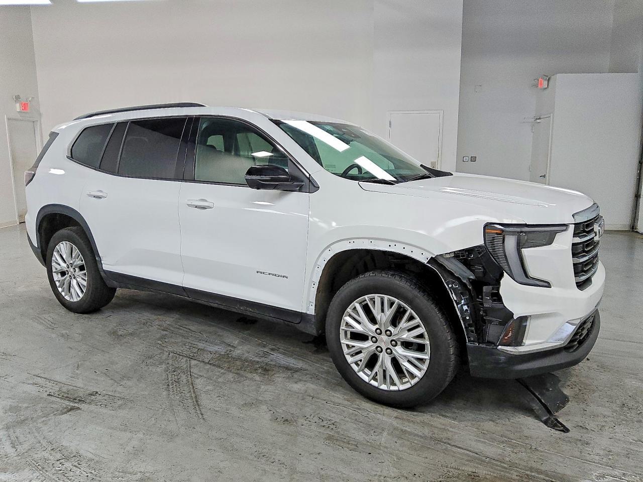 2024 GMC Acadia Uplevel - Image 4