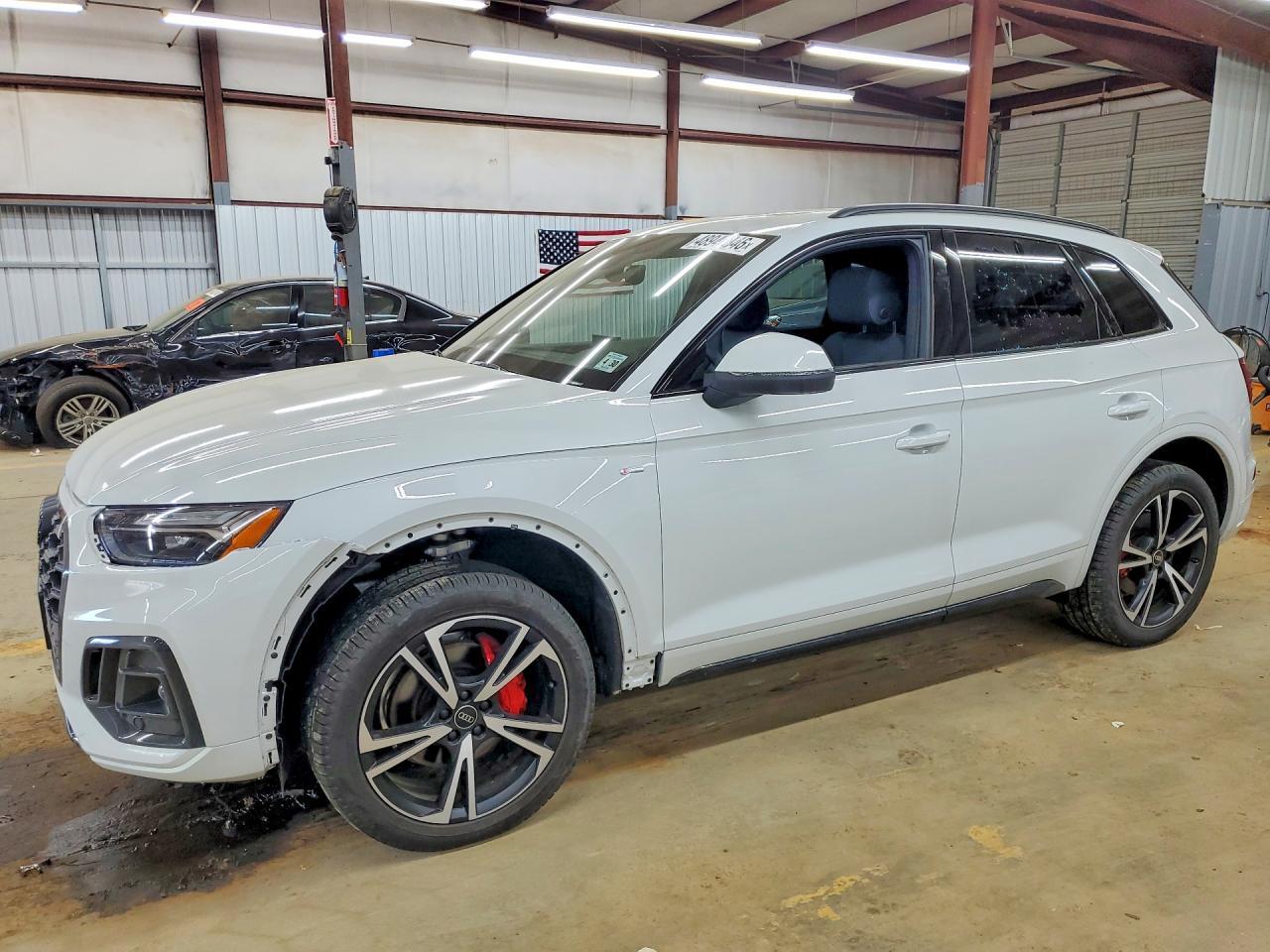 2025 Audi Q5 Premium Plus 45