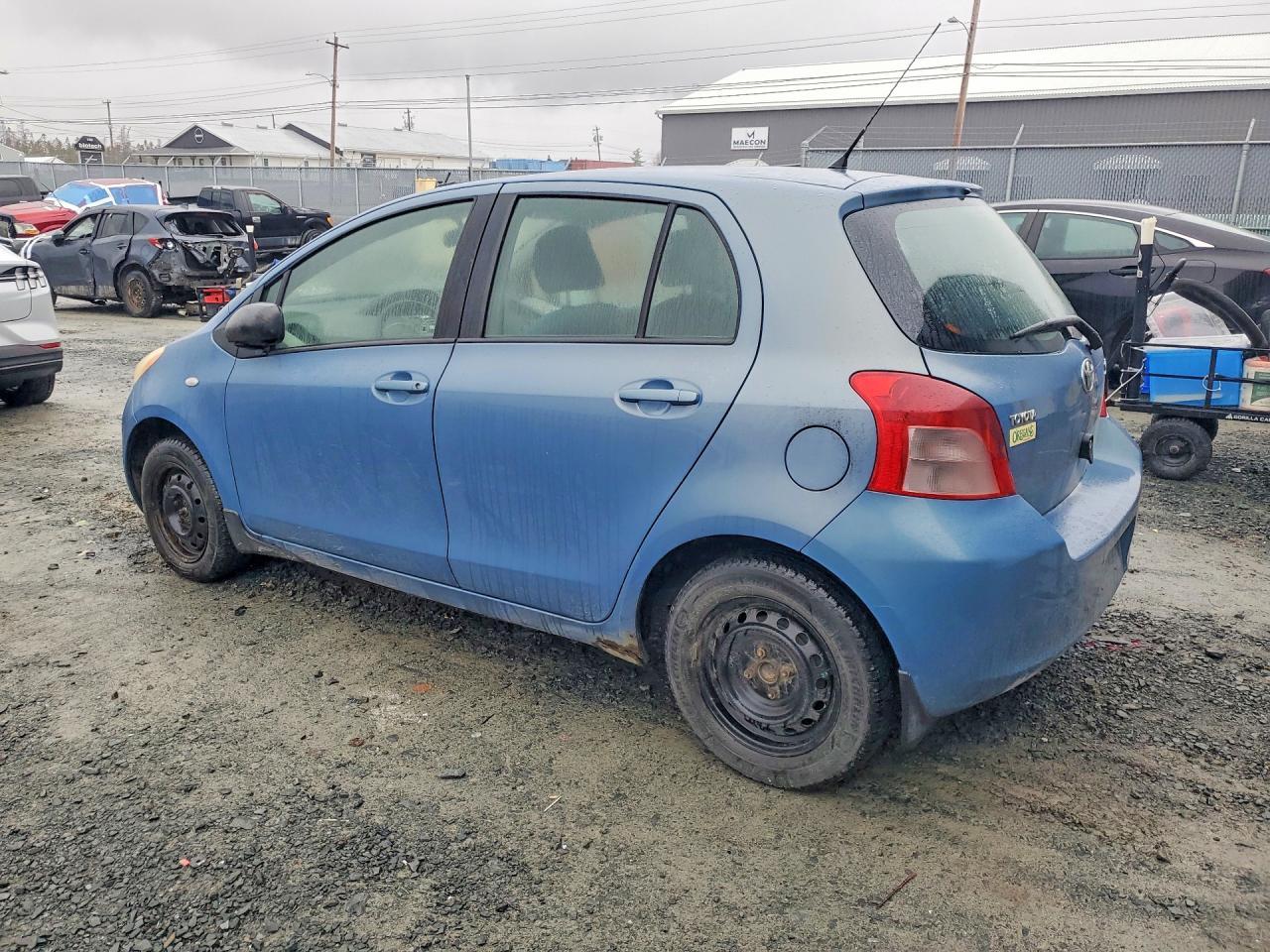 2007 Toyota Yaris Base - Image 2