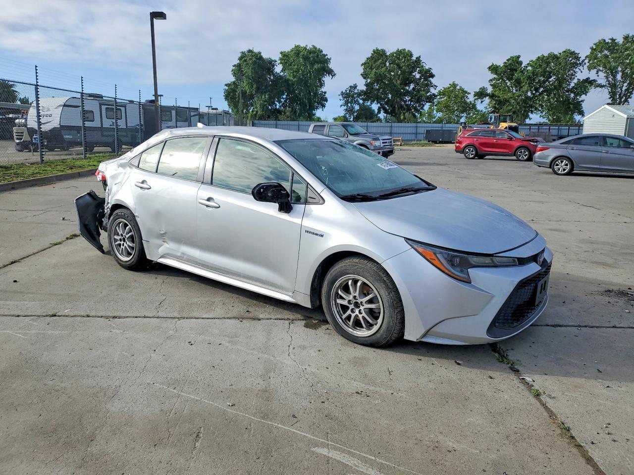2020 Toyota Corolla Le - Фото 4