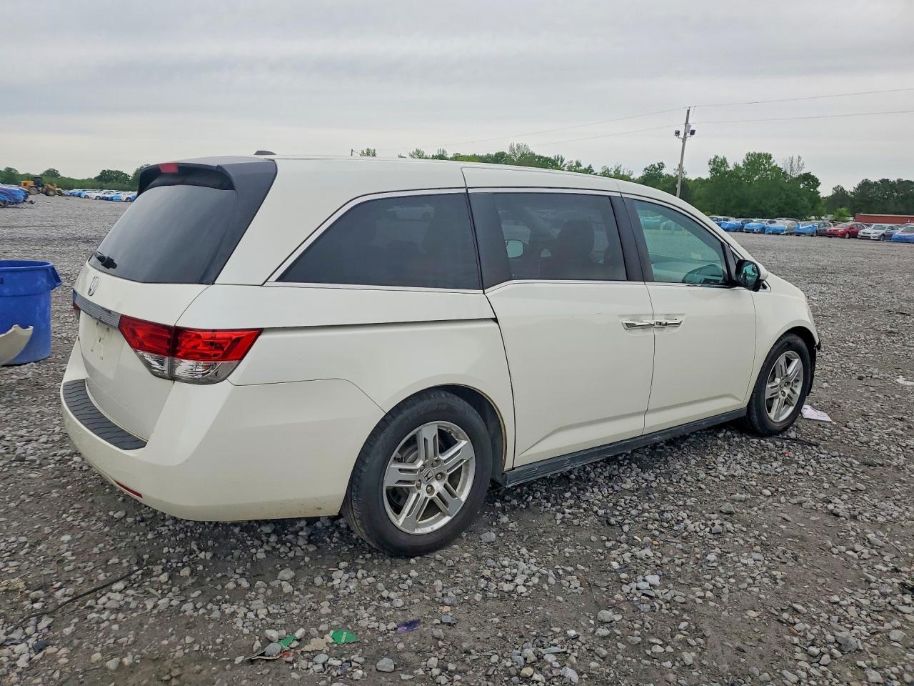2016 Honda Odyssey Exl - Фото 3