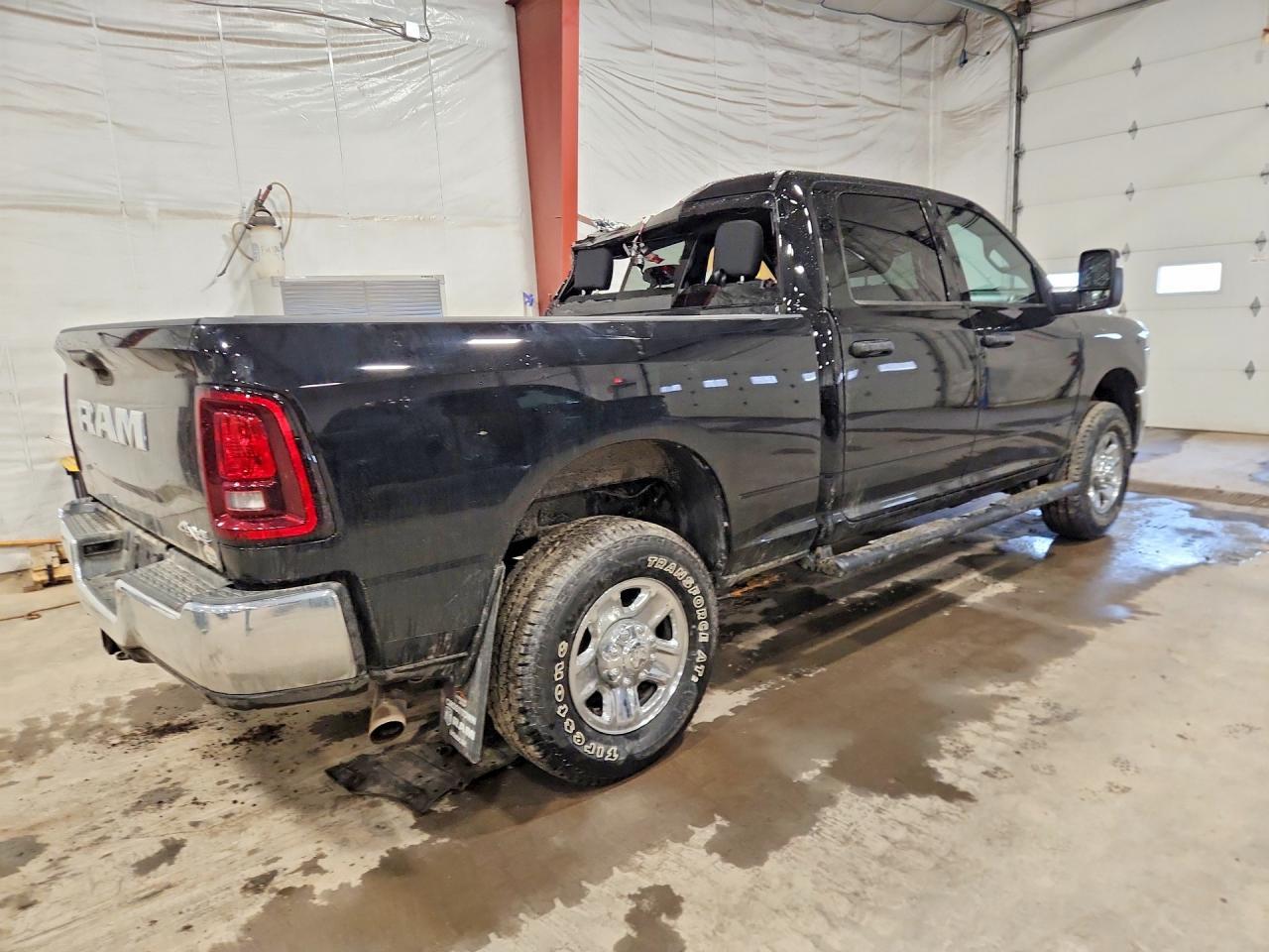 2026 Ram 3500 Tradesman - Фото 3