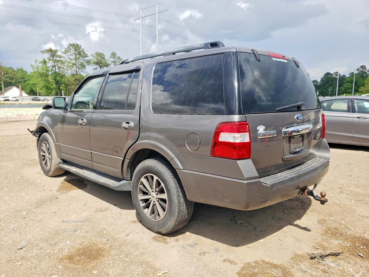 2010 Ford Expedition Xlt - Image 2