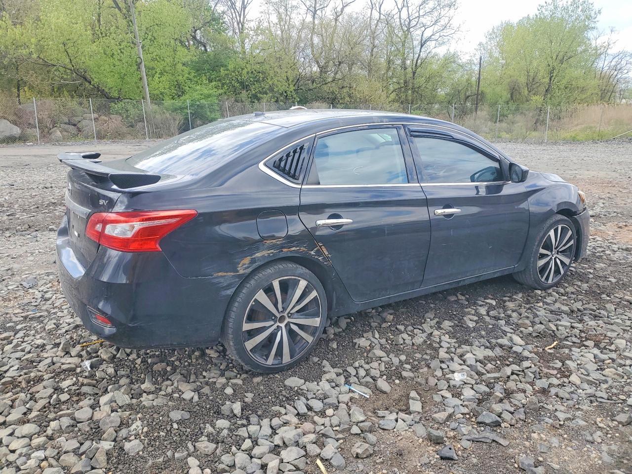 2017 Nissan Sentra Sv - Фото 3