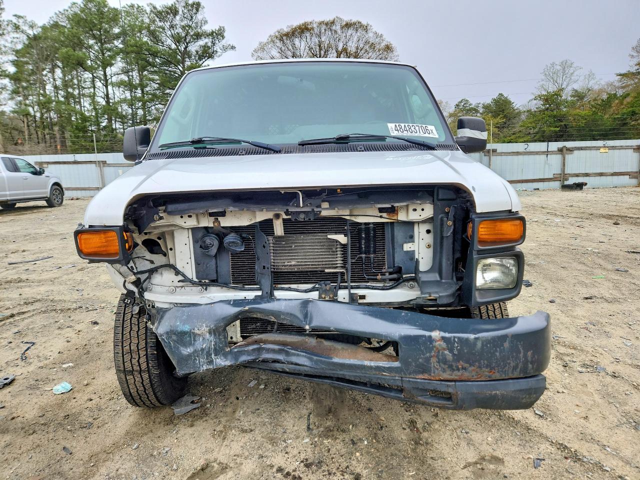 2013 Ford Econoline E250 Van - Фото 5