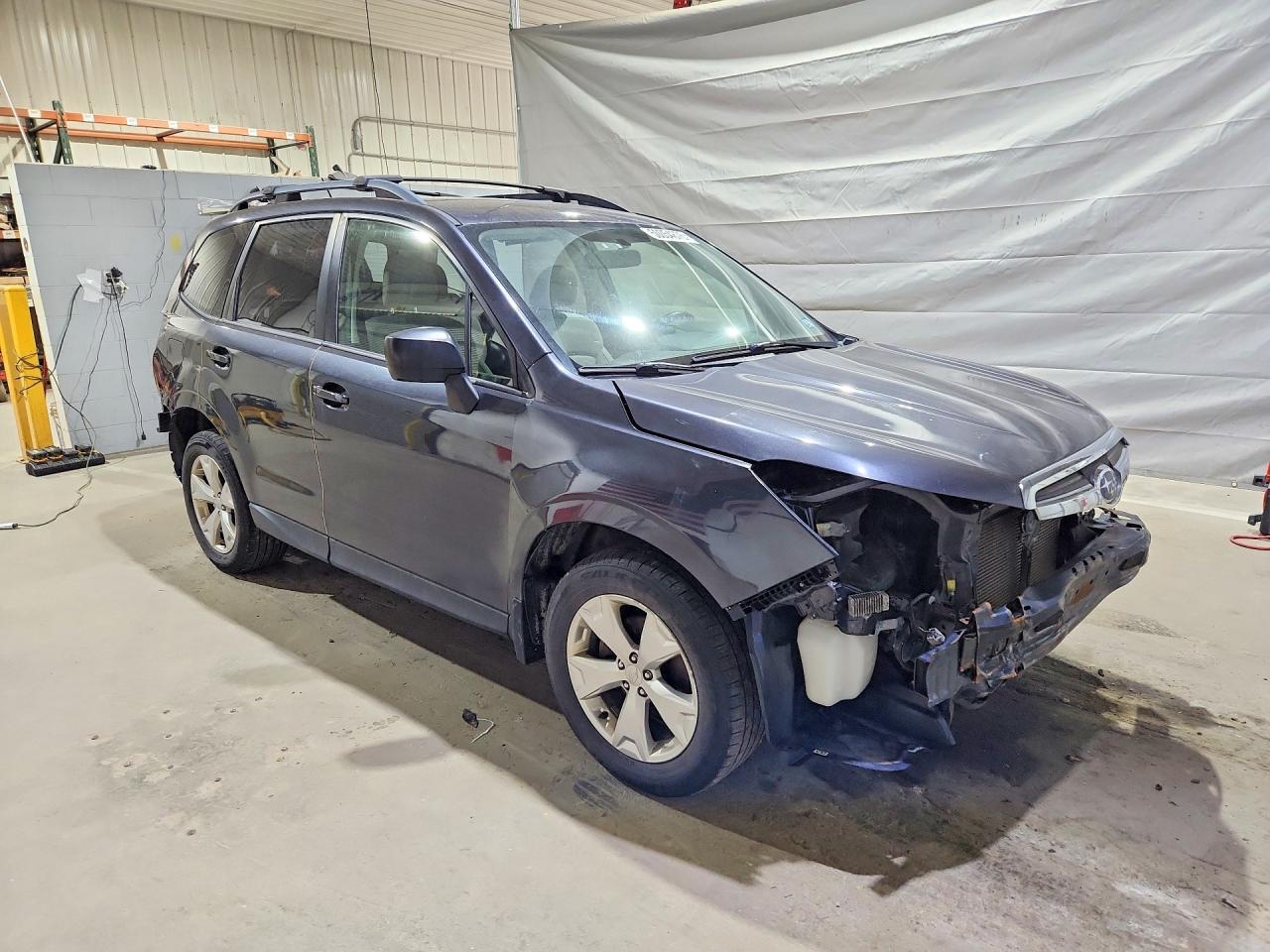 2015 Subaru Forester 2.5I - Image 4