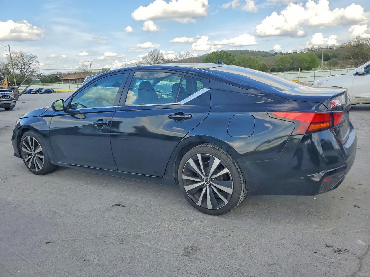 2019 Nissan Altima 2.5 Sr - Фото 2