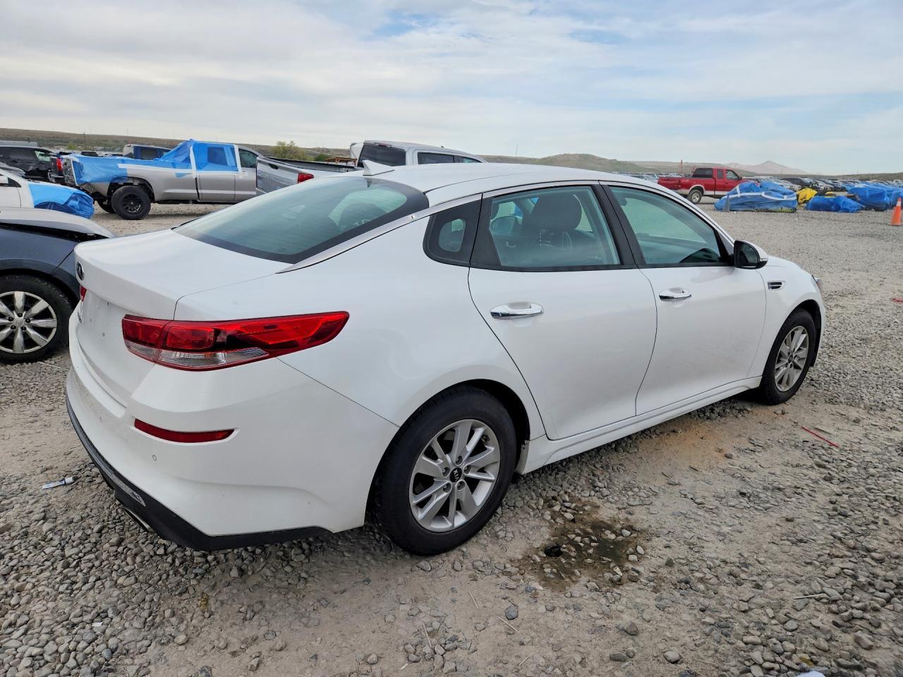 2019 Kia Optima Lx - Фото 3