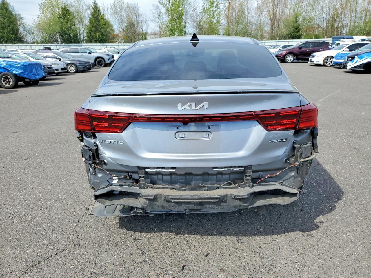 2022 Kia Forte Gt Line - Фото 6