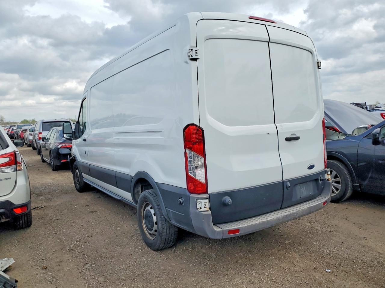 2016 Ford Transit T-250 - Фото 2
