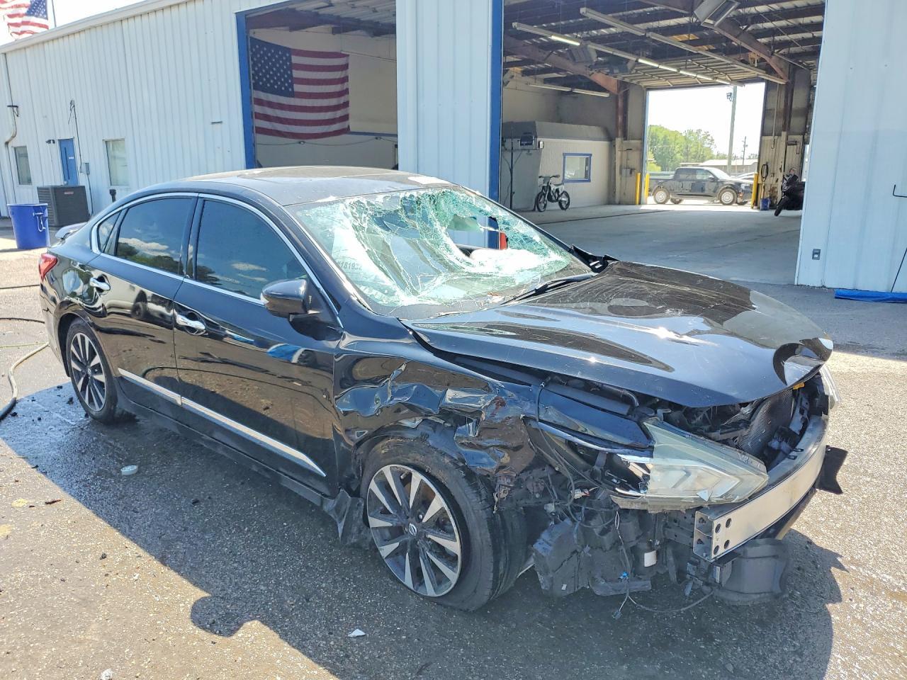 2017 Nissan Altima 2.5 - Фото 4