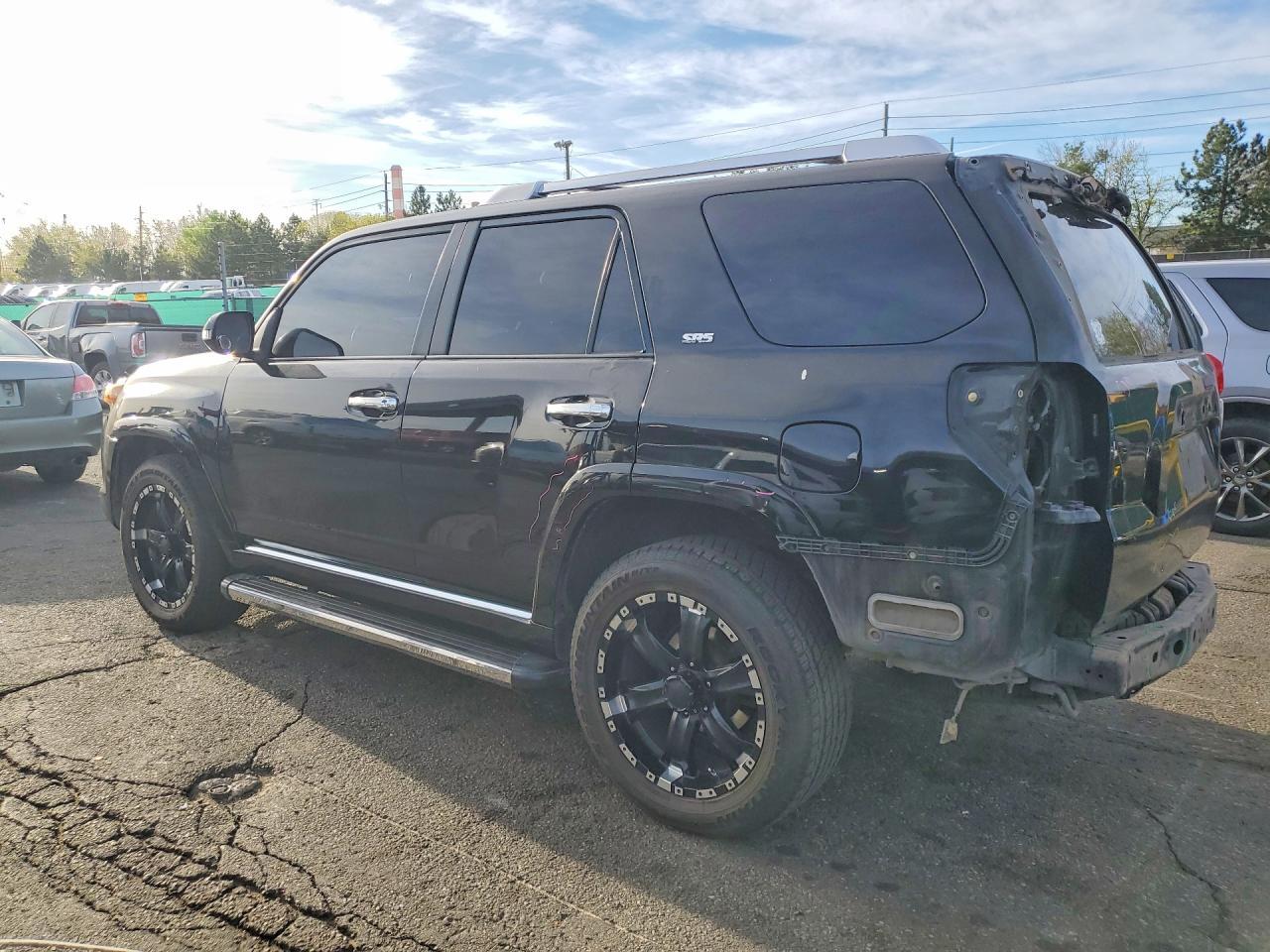 2011 Toyota 4Runner Sr5 - Image 2