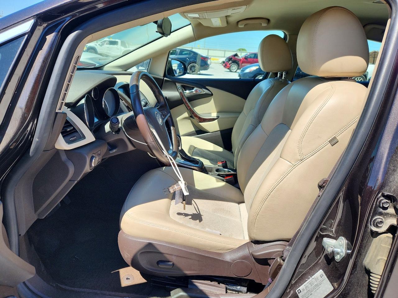 2015 Buick Verano - Image 7
