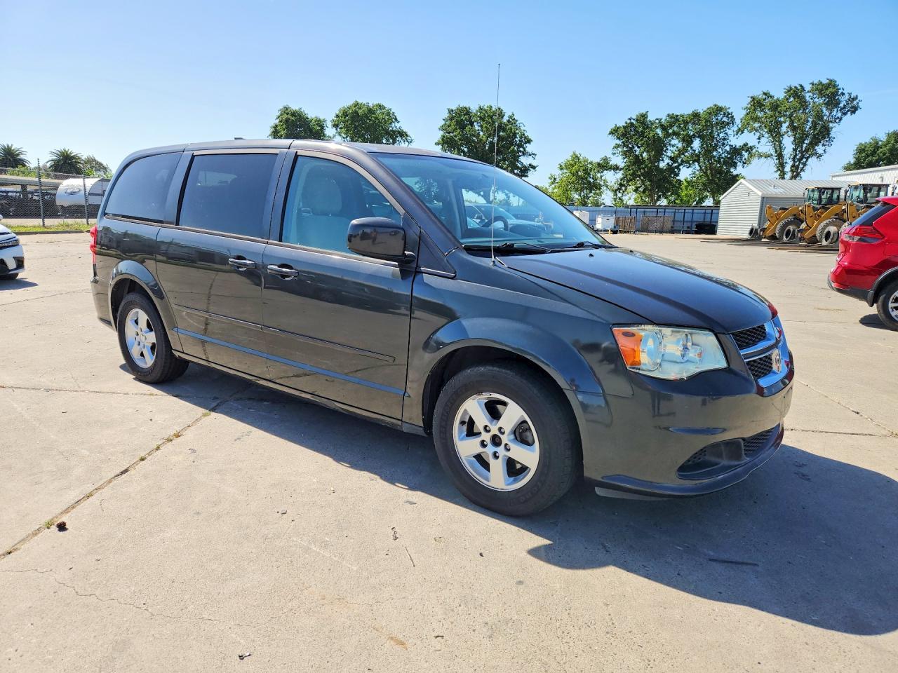 2012 Dodge Grand Caravan Sxt - Фото 4