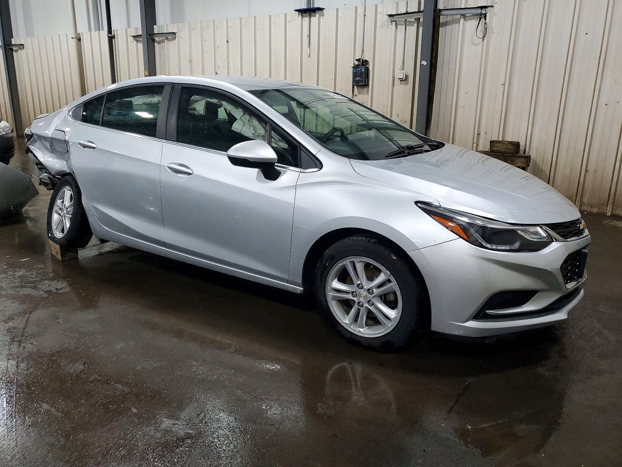 2018 Chevrolet Cruze Lt - Фото 4