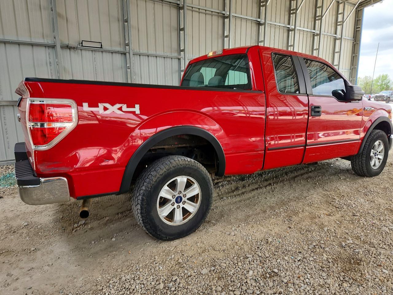2012 Ford F150 Super Cab - Фото 3