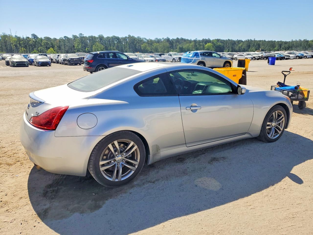 2008 Infiniti G37 Base - Image 3
