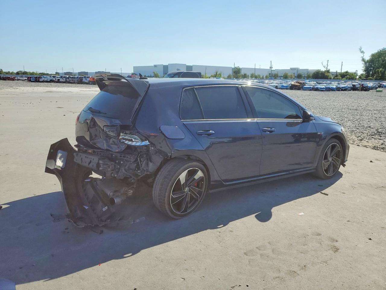 2018 Volkswagen Gti S - Фото 3