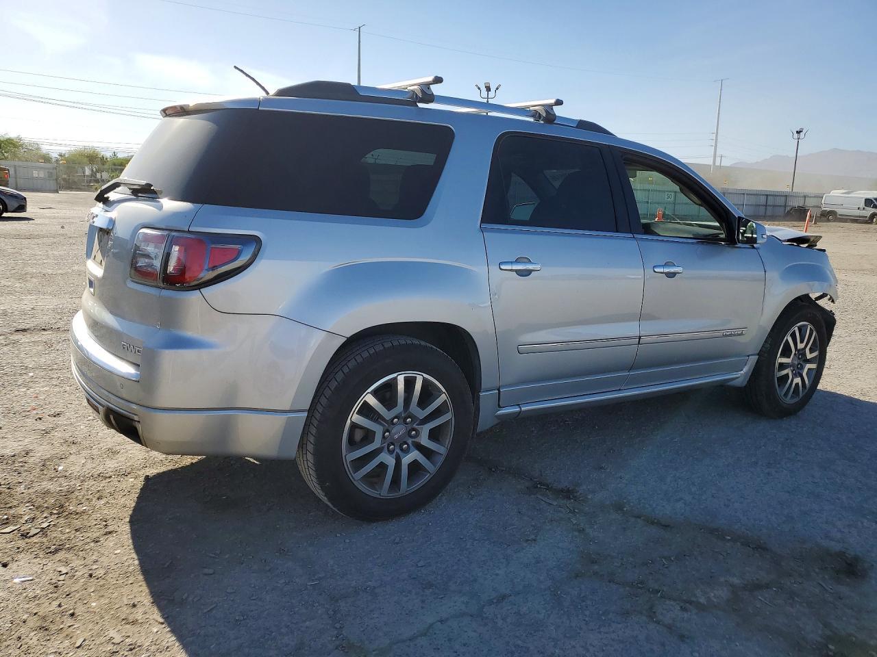 2013 GMC Acadia Denali - Image 3