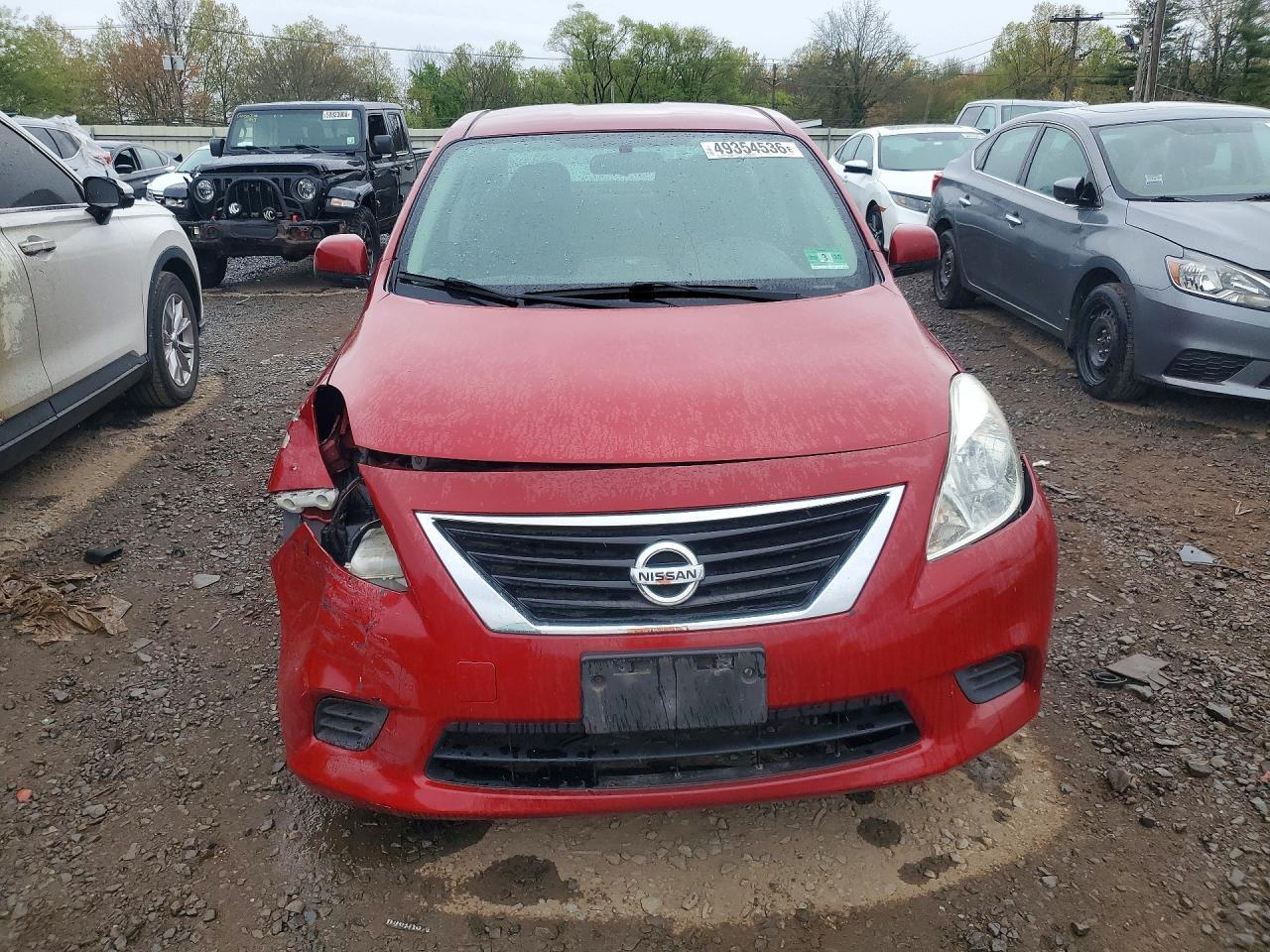 2013 Nissan Versa 1.6 S - Image 5