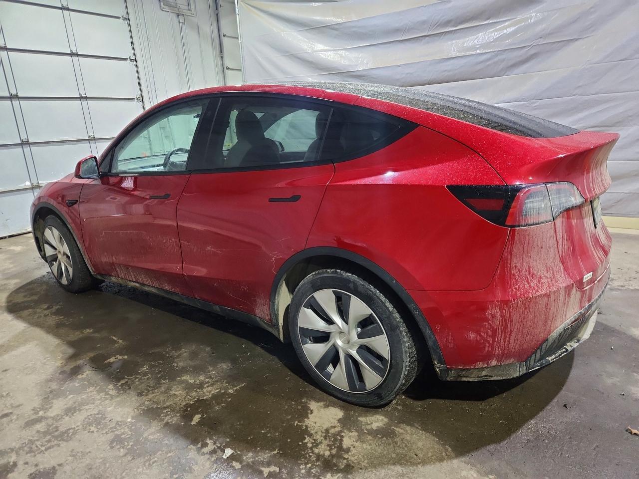 2022 Tesla Model Y - Image 2