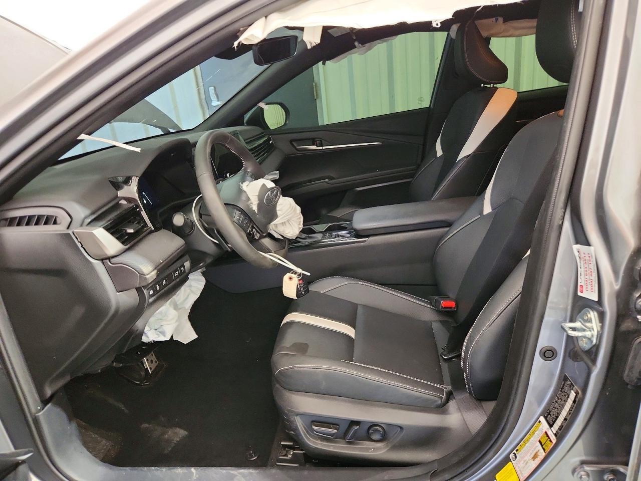 2025 Toyota Camry Se - Фото 7