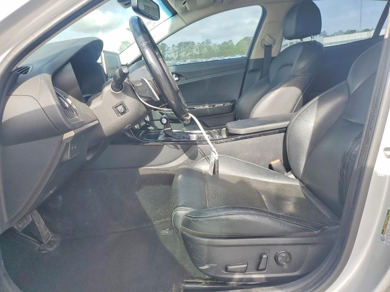 2018 Kia Stinger Premium - Image 7