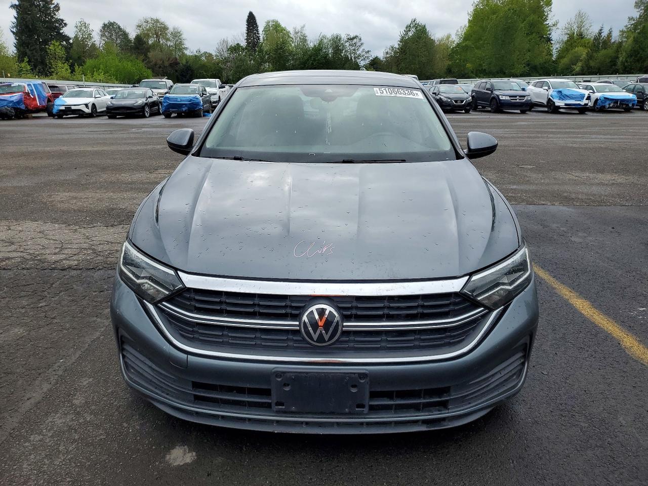 2022 Volkswagen Jetta Se - Фото 5