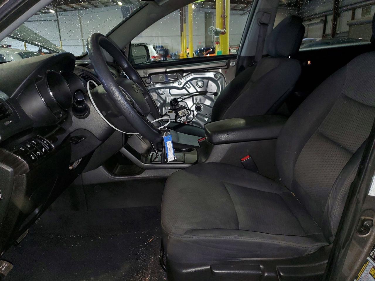 2011 Kia Sorento Lx - Фото 7