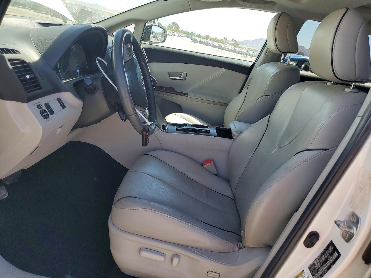 2010 Toyota Venza Awd V6 - Image 7