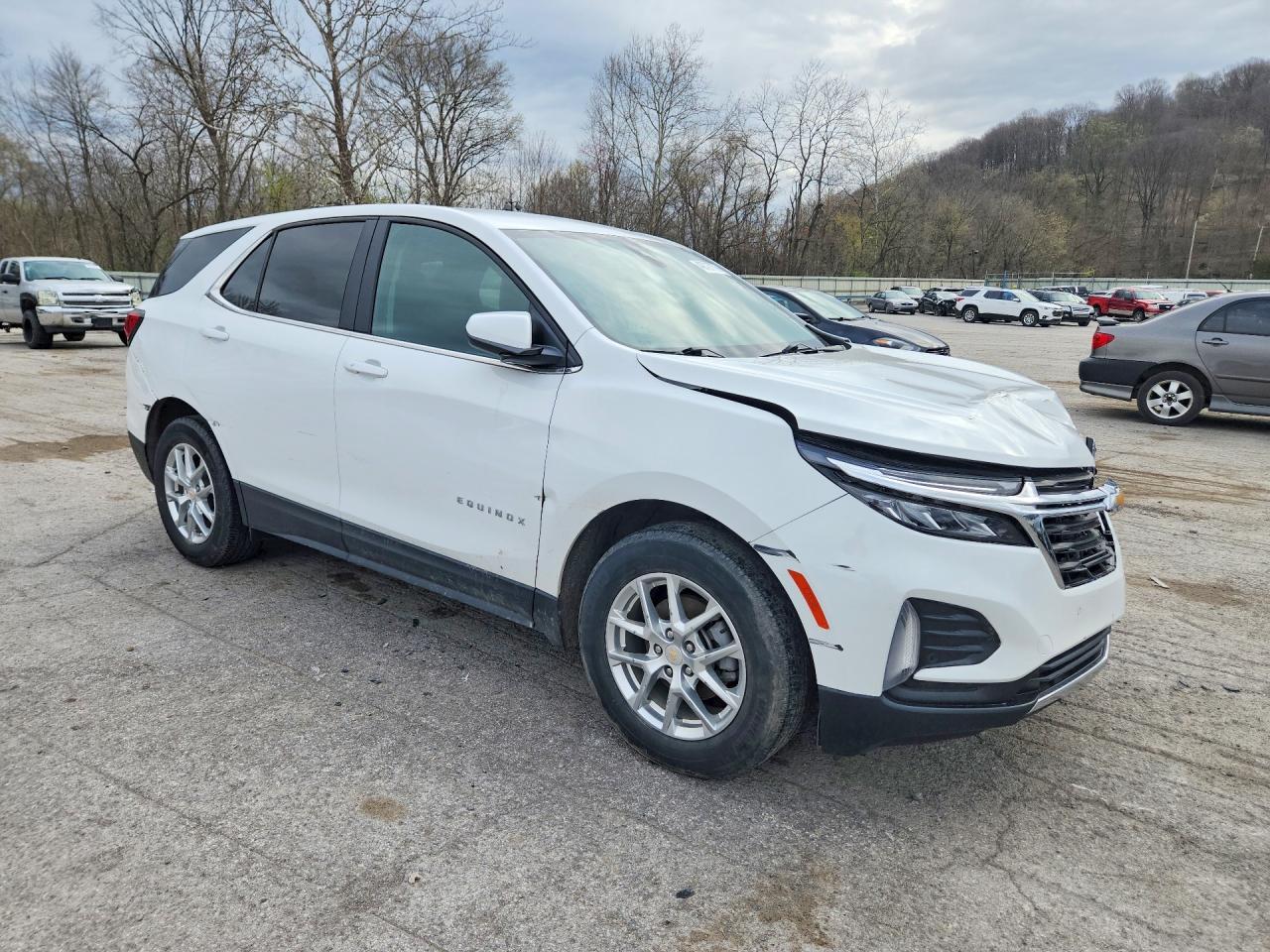 2022 Chevrolet Equinox Lt - Фото 4