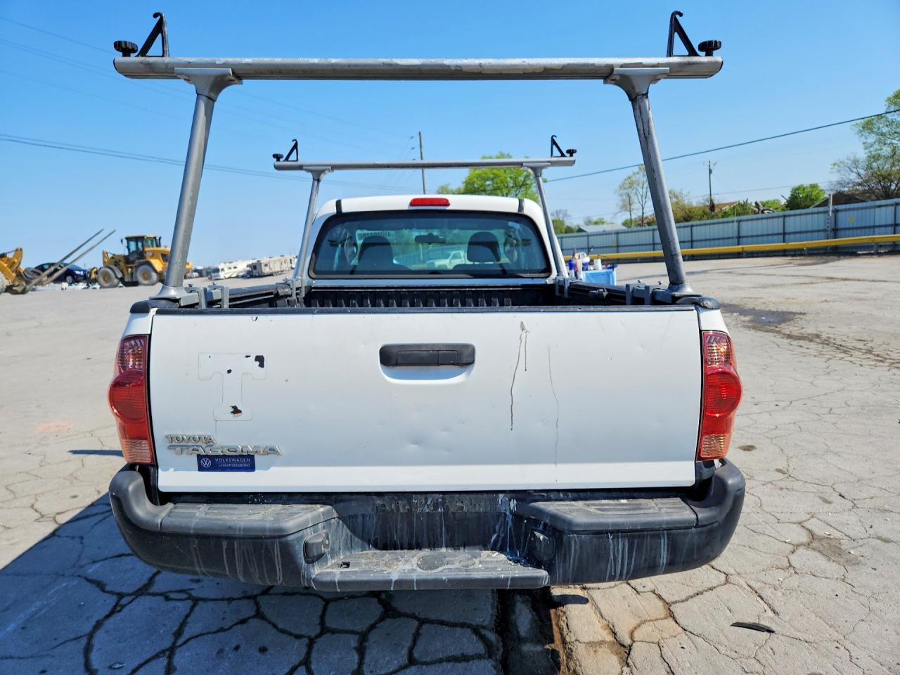 2015 Toyota Tacoma Base - Фото 6