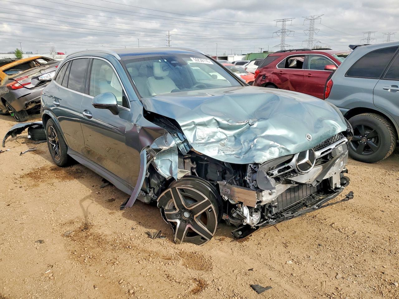 2026 Mercedes-Benz Glc 300 4Matic - Image 4