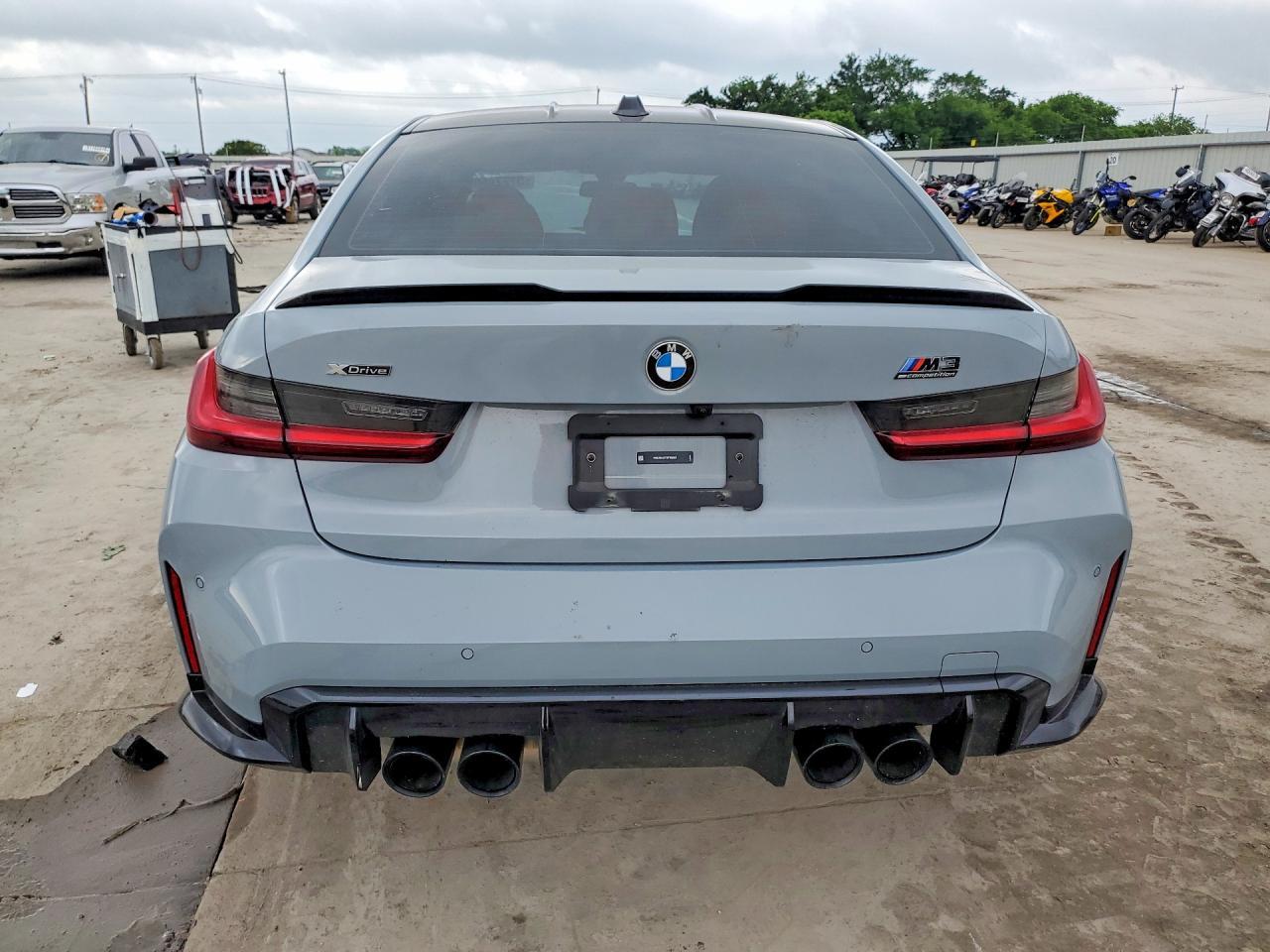 2025 BMW M3 Competition - Фото 6