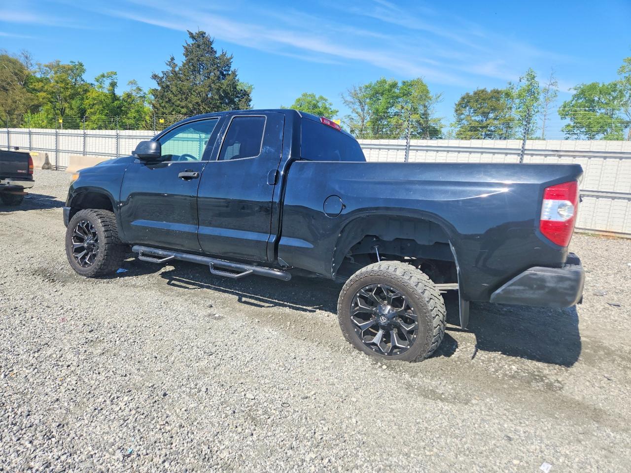 2019 Toyota Tundra Sr - Image 2