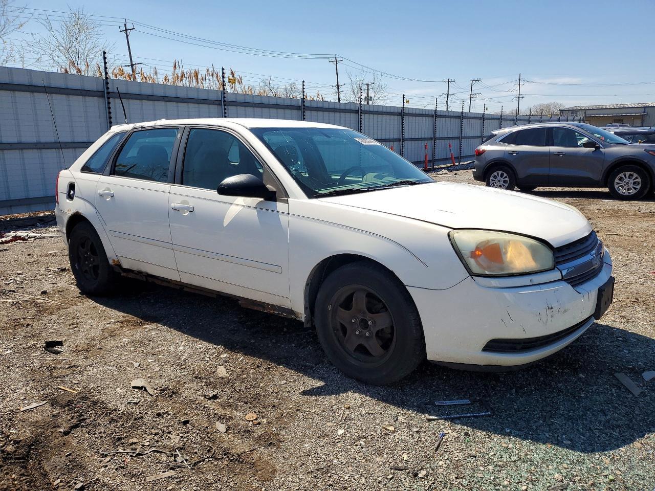 2005 Chevrolet Malibu Maxx Ls - Image 4