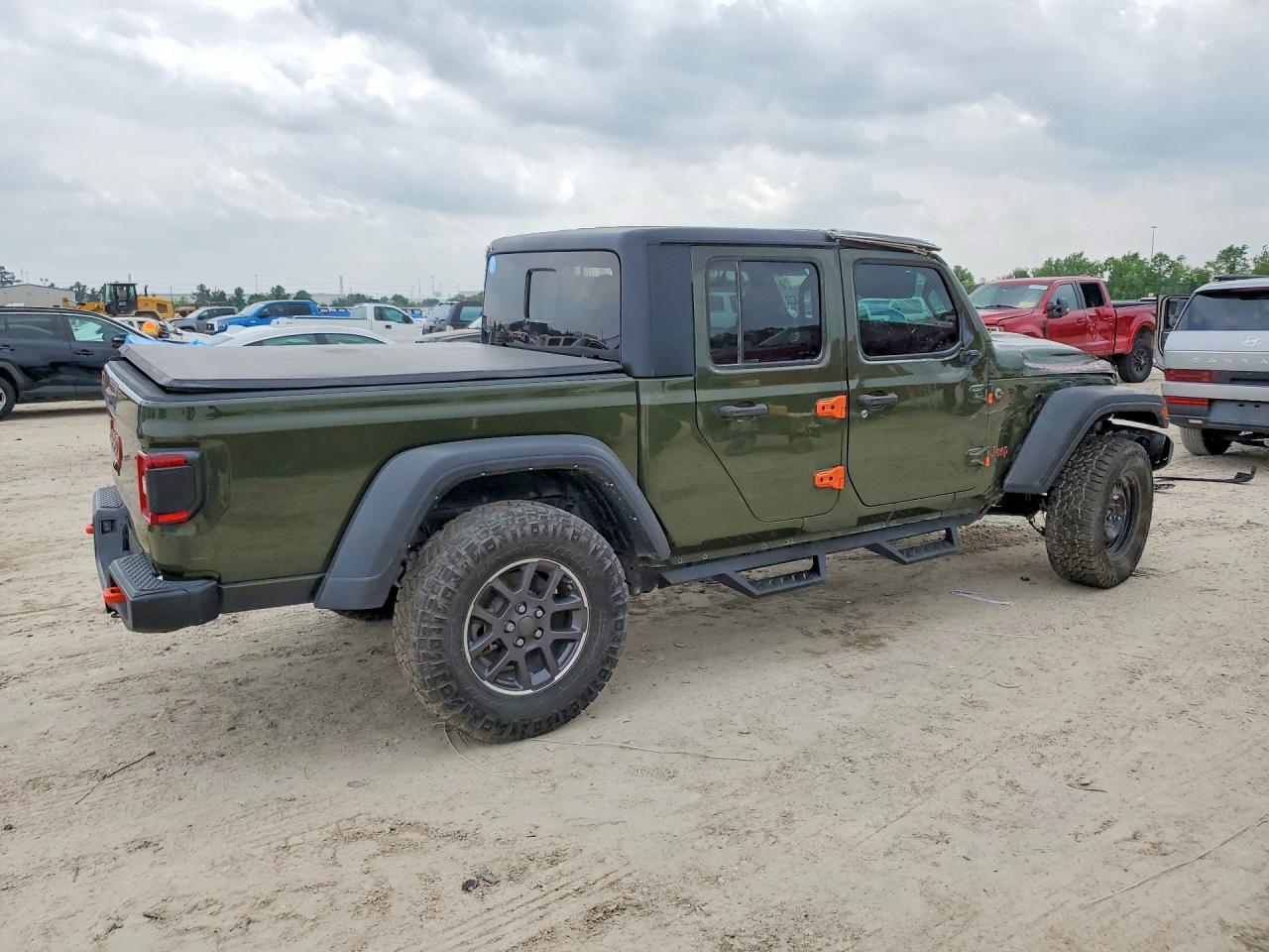 2022 Jeep Gladiator Mojave - Image 3