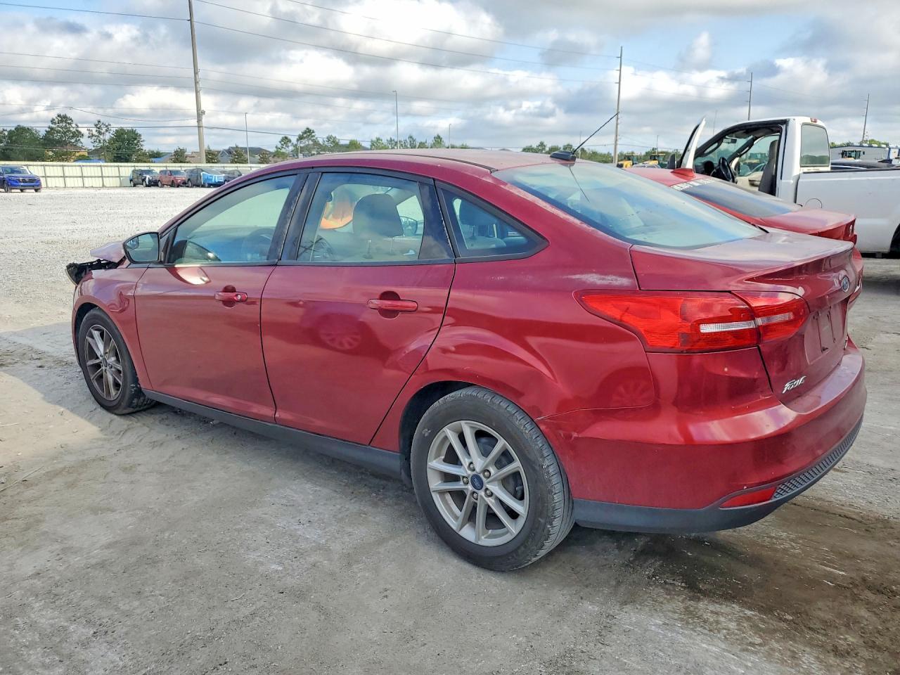 2016 Ford Focus Se - Фото 2