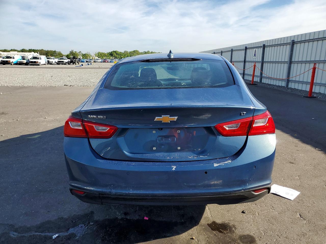 2024 Chevrolet Malibu Lt - Фото 6