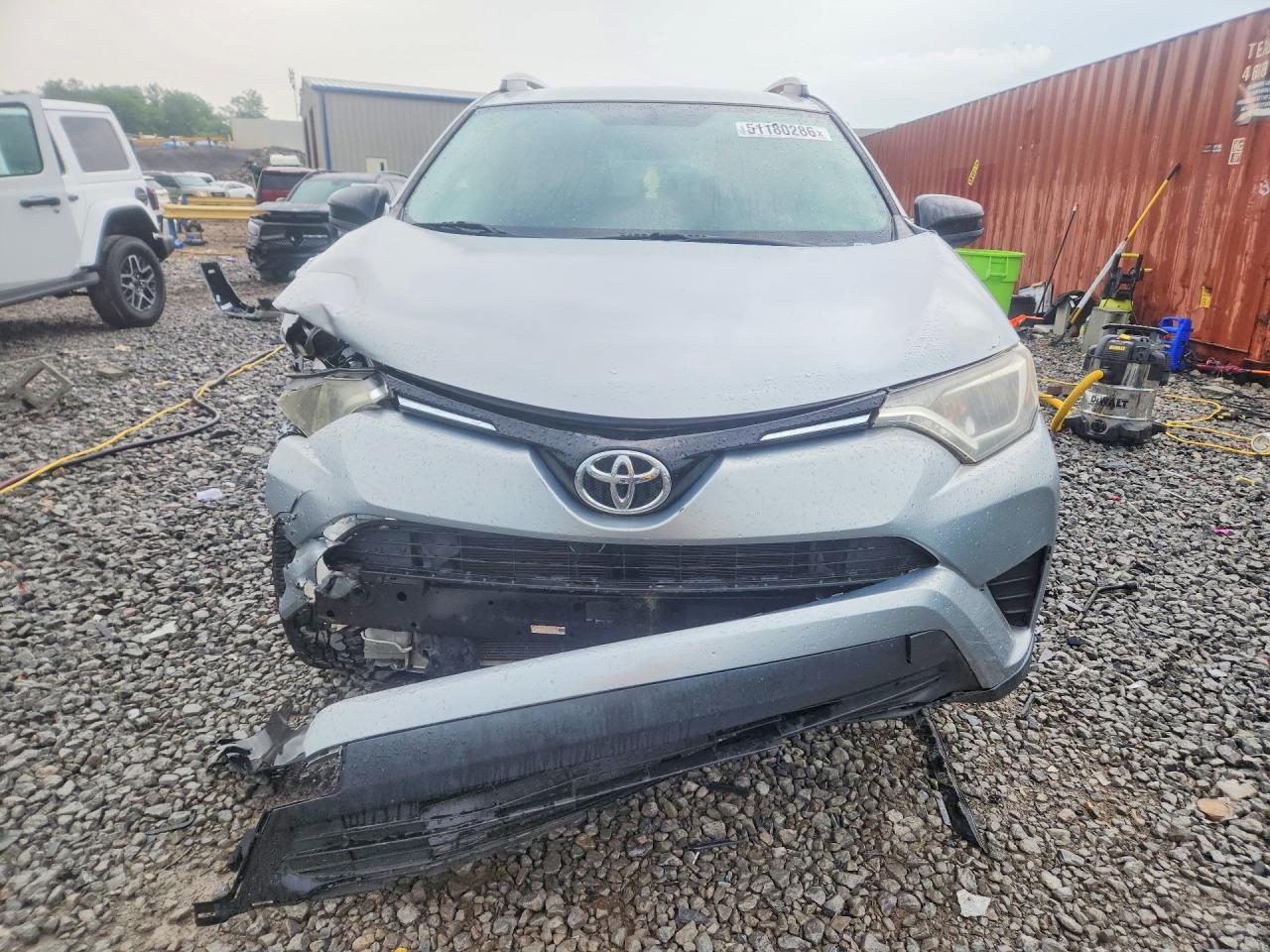 2016 Toyota Rav4 Le - Image 5