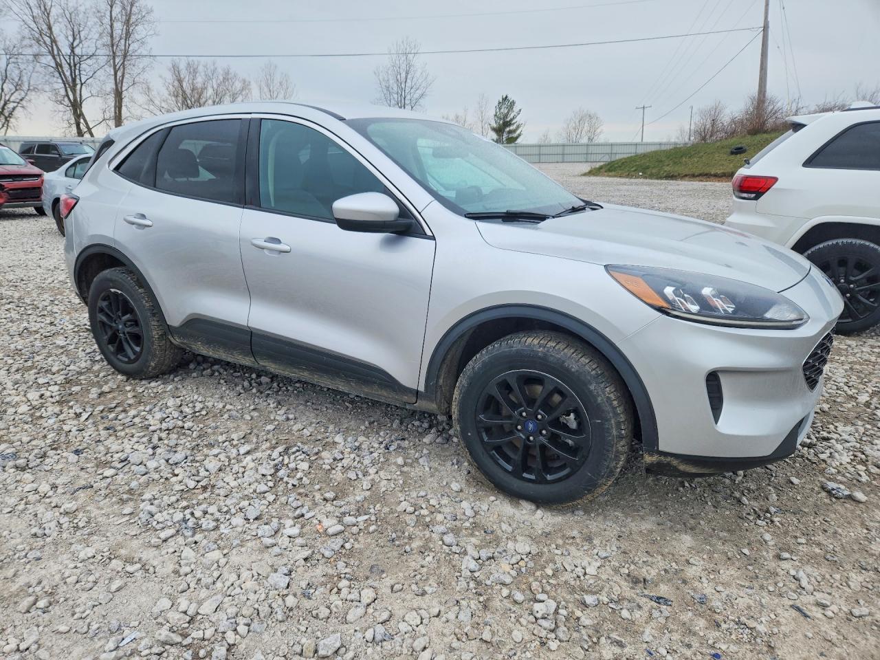 2020 Ford Escape Se - Фото 4