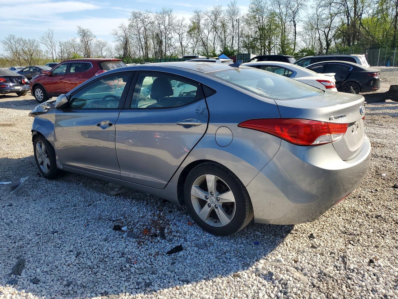 2013 Hyundai Elantra Gls - Image 2