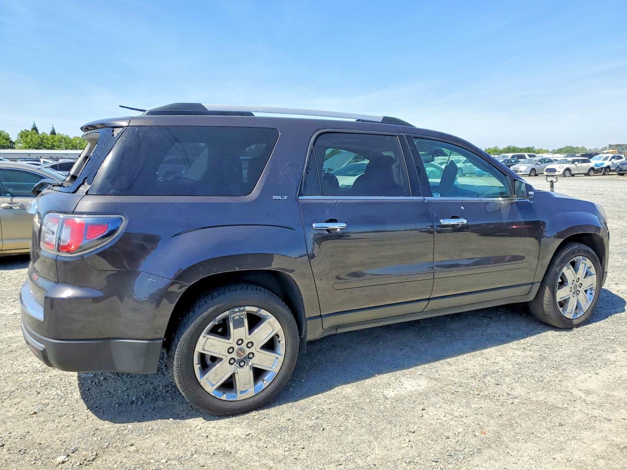 2017 GMC Acadia Limited Slt-2 - Image 3